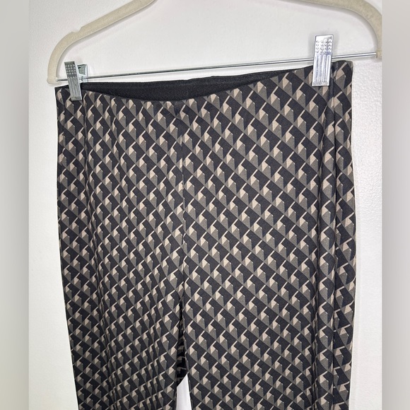 MAC Jeans Flare - Pine Tree Print Pullon Dress Pants sz 40 or size large - Picture 3 of 11